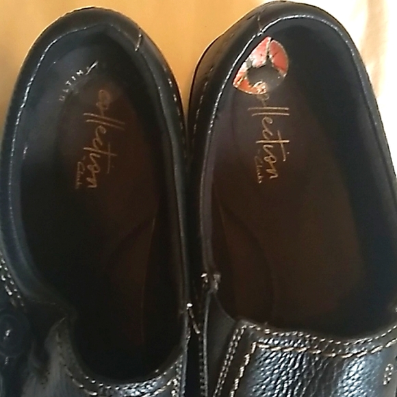 Women's Black Clarks Shoes - Picture 8 of 8